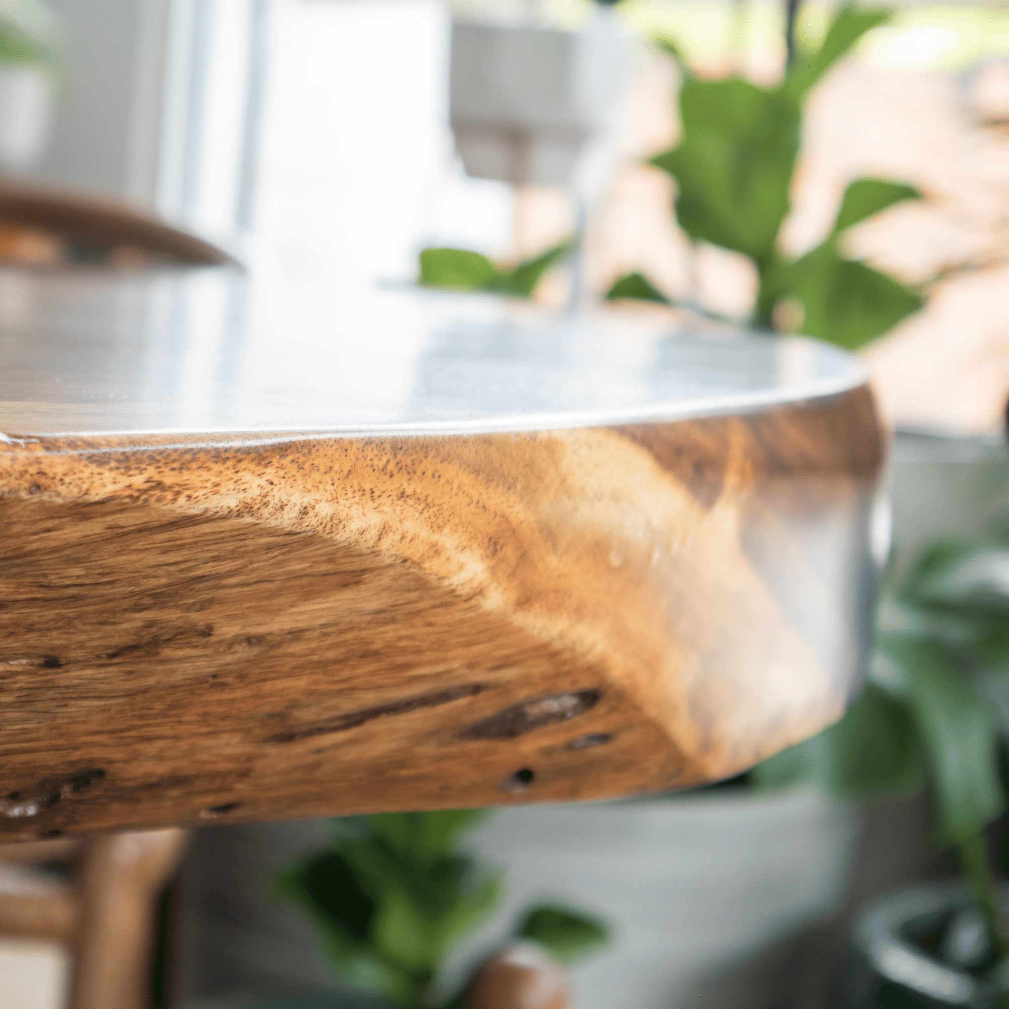 COMEDOR REDONDO SAMÁN CON BASE METÁLICA CÓNICA - Imagen 6